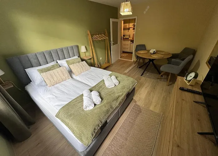 Apartman The Nest With Free Parking