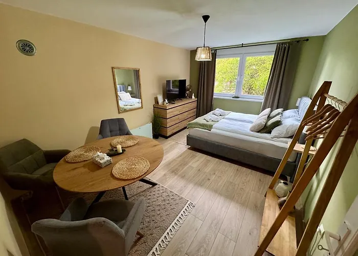 The Nest With Free Parking Apartman *